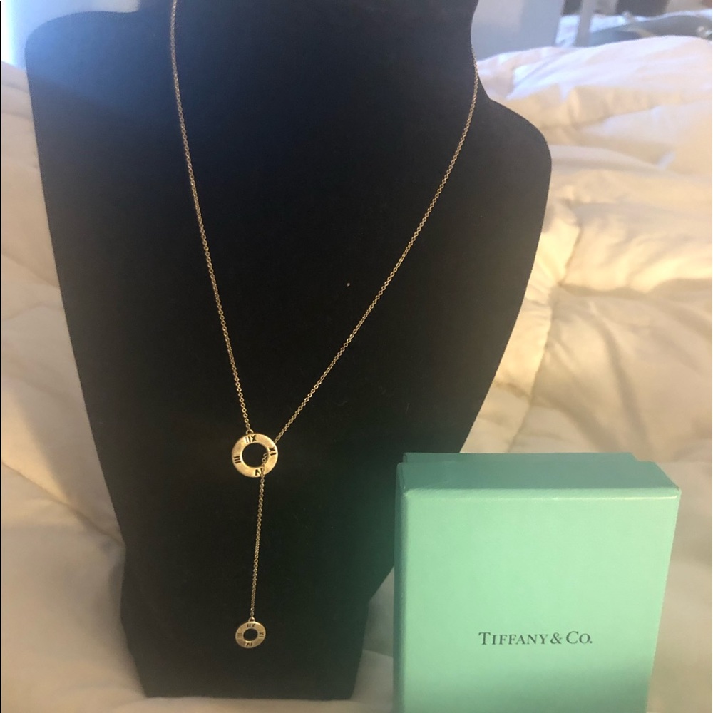 🌟RARE Tiffany & Co Roman Numeral Lariat necklace